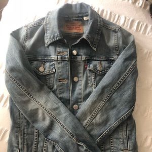 Levi’s denim jacket